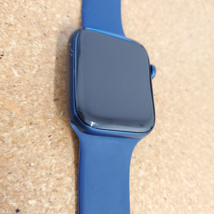 Apple Watch Series 6 (44mm, Wi-Fi, 4G LTE) 1.78"  w/ Aluminum Case-FOR PARTS (For Parts Only / Not Working, Blue)