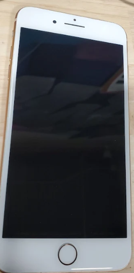 Apple iPhone 8 Plus (64GB) 5.5" 4G LTE ***READ DESCRIPTION*** (For Parts | Non-Functional, )