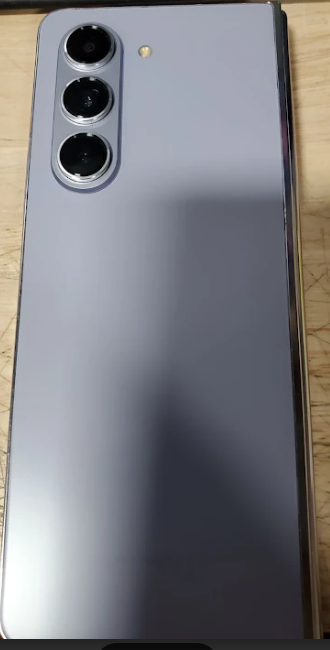 Samsung Galaxy Z Fold5 5G (512GB, 12GB) 7.6" Factory Unlocked ***READ DESCRIPTION*** (Renewed | Smart Saver, Icy Blue)