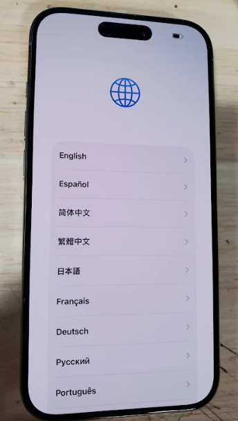 iPhone 15 Pro (128GB, 8GB) 6.1", iOS 17, 5G / 4G LTE Fully Unlocked ***READ DESCRIPTION*** (Renewed | Smart Saver, Natural Titanium)