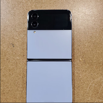 SAMSUNG Galaxy Z Flip4 5G (256GB, 8GB) 6.7" Fully Unlocked for US & Global F721U ***READ DESCRIPTION*** (Renewed | Smart Saver, Blue)