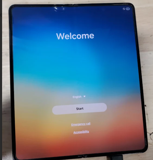 SAMSUNG Galaxy Z Fold4 5G (256GB, 12GB) 7.6" Fully Unlocked***READ DESCRIPTION*** (Renewed | Smart Saver, Phantom Black)