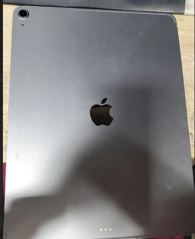 Apple iPad Air 13" 2025 (128GB, 8GB, Wi-Fi+ 5G/ 4G LTE) Unlocked ***READ DESCRIPTION*** (Renewed | Smart Saver, Space Gray)