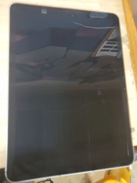 Apple iPad 9th Gen (256GB,3GB) 10.2" (Wi-Fi + 4G LTE) Global Unlocked (GSM+CDMA) ***READ DESCRIPTION*** (Renewed | Smart Saver, Gray)