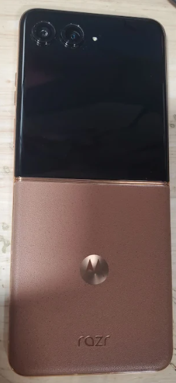 Motorola Razr+Plus 5G 2025 | 256GB, 12GB " Unlocked Global ***READ BEFORE PURCHASING*** (Renewed | Smart Saver, PANTONE Mocha Mousse)