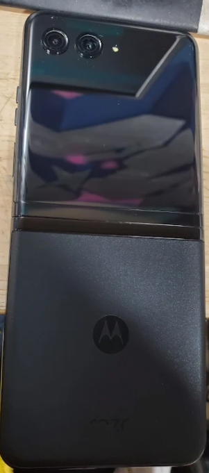 Moto Razr+ 5G 2023 (256GB, 8GB) 6.9" GSM Unlocked US 5G ***READ DESCRIPTION*** (Renewed | Smart Saver, Infinite Black)