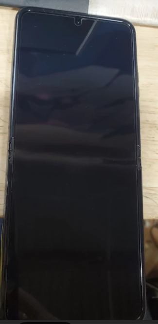 Moto Razr+ 5G 2023 (256GB, 8GB) 6.9" GSM Unlocked US 5G ***READ DESCRIPTION*** (Renewed | Smart Saver, Infinite Black)