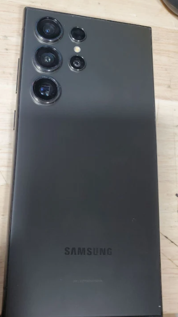 Samsung Galaxy S24 Ultra 5G (256GB, 12GB) 6.8" Fully Unlocked US Model S928U ***READ DESCRIPTION*** (Renewed | Smart Saver, Titanium Black)