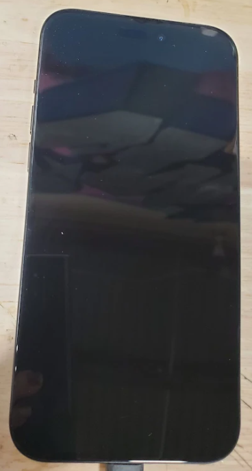 Apple iPhone 15 Plus 5G (256GB, 6GB) 6.7", 5G / 4G LTE ***READ DESCRIPTION*** (For Parts | Non-Functional, Black)