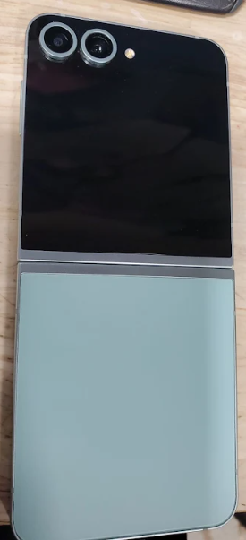 SAMSUNG Galaxy Z Flip6 5G (512GB, 12GB) 6.7" Fully Unlocked US ***REA DESCRIPTION*** (Renewed | Smart Saver, Mint)