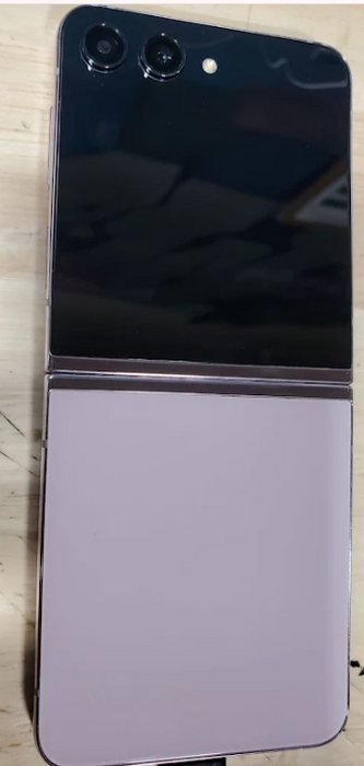 SAMSUNG Galaxy Z Flip5 5G (256GB, 8GB) 6.7" Fully Unlocked for US & Global F731U ***READ DESCRIPTION*** (Renewed | Smart Saver, Lavender)