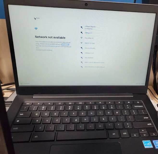 SAMSUNG Galaxy Chromebook Go (32GB, 4GB, WiFi + 4G) 14" Cellular Unlocked Laptop ***READ DESCRIPTION*** (Renewed | Smart Saver, Silver)