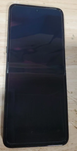 Original Display Screen + Cams + Housing + Batt FOR Motorola Moto Razr Ultra 5G 2025 (For Parts | Non-Functional, PANTONE Scarab Green)