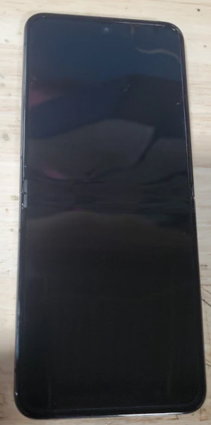 SAMSUNG Galaxy Z Flip5 5G (256GB, 8GB) 6.7" Fully Unlocked ***READ DESCRIPTION*** (Renewed | Smart Saver, Graphite)