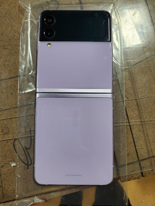 SAMSUNG Galaxy Z Flip3 5G 128GB,8GB Fully Unlocked F711U Please Read Description (Acceptable - Refurbished, Lavender)