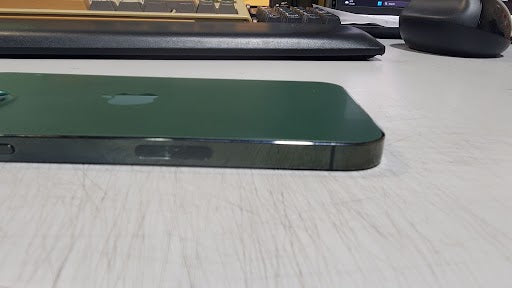 iPhone 13 Pro Max (256 GB, 6 GB) 6.7", iOS 16, 5G / 4G LTE GSM + Verizon desbloqueado (aceptable - reacondicionado, verde alpino)