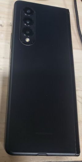 Samsung Galaxy Z Fold3 5G (256GB, 12GB) **READ DESCRIPTION*** (For Parts | Non-Functional, Phantom Black)